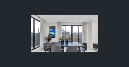 Brand New Modern Townhouse in a Prestigious Location! - Photo 3