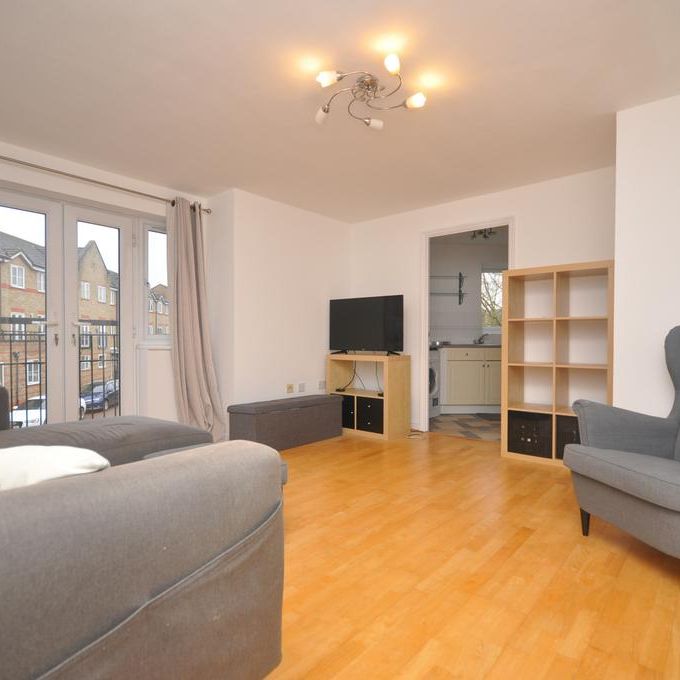 2 bedroom flat to rent - Photo 1