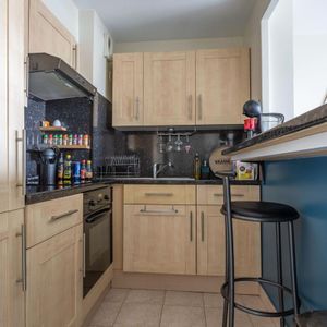 Location Appartement 2 pièces Meublé 44m² STE GENEVIEVE DES BOIS 91700 - Photo 3