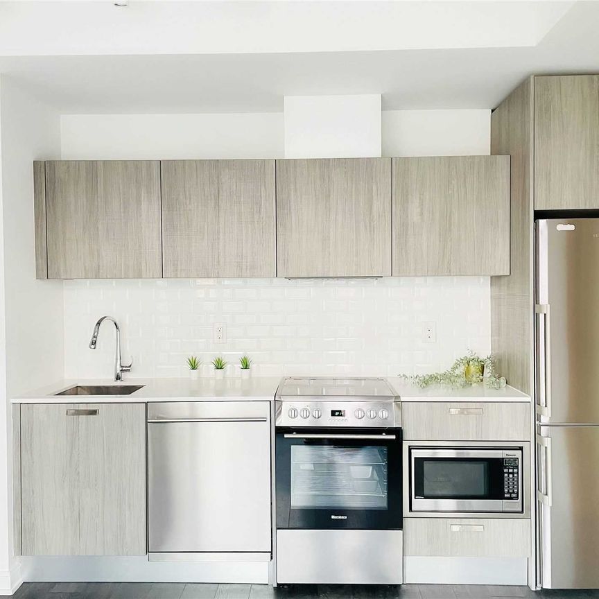 For Lease - 50 Charles Street Unit# 1915, Toronto, Ontario - Photo 1