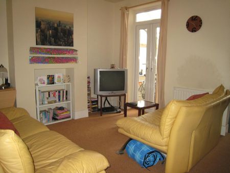 4 bedroom house to rent - Photo 4