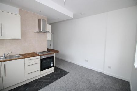 1 bedroom flat to rent - Photo 3