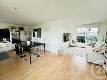 Location Appartement 5 pièces 99m² METZ 57070 - Photo 2