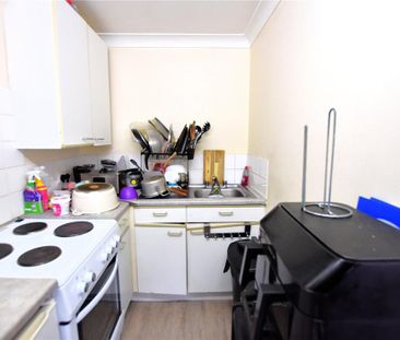 Studio to rent - Photo 5