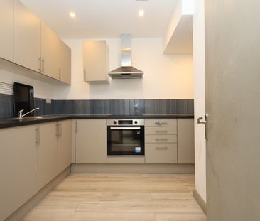 Studio Flat, Cullington Close, HA3 - Photo 6