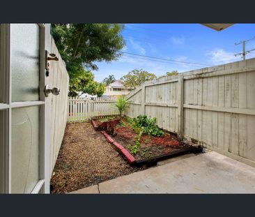 27/9 Bayliss Street, Toowong, Qld 4066 - Photo 3