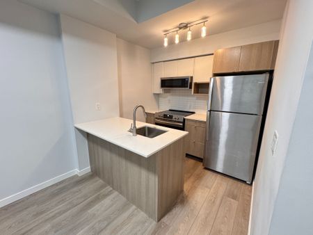 For Lease - 1135 Cooke Boulevard Unit# 113, Burlington, Ontario - Photo 5