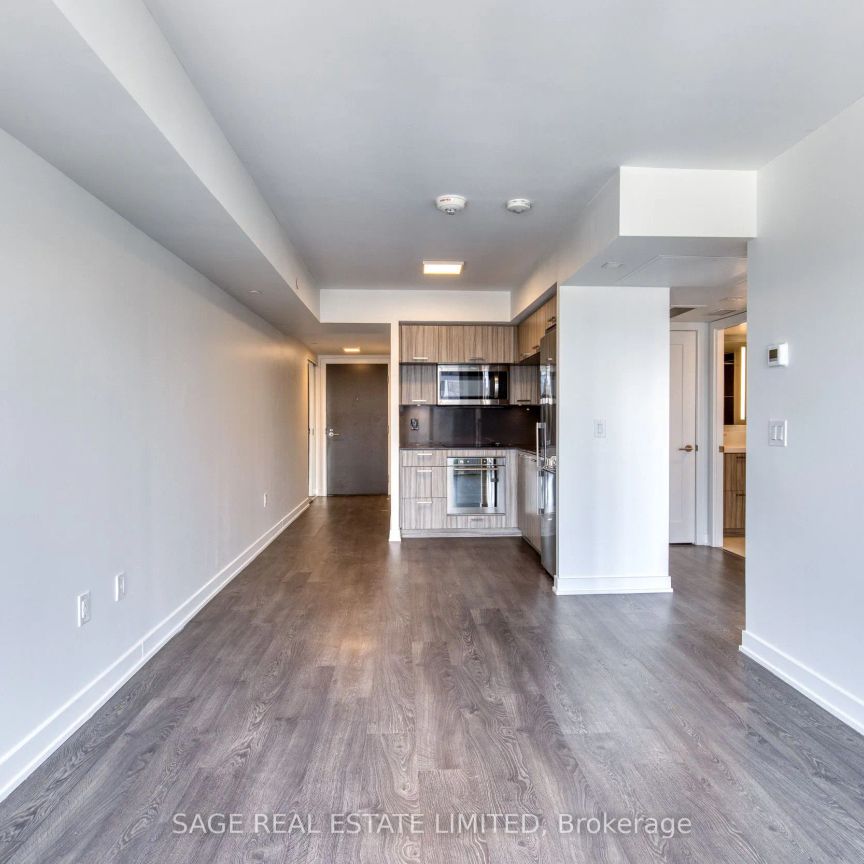 50 McCaul Street #701 - Photo 1