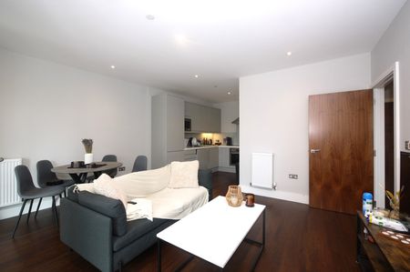 1 Bed Flat, Morello House, E14 - Photo 4