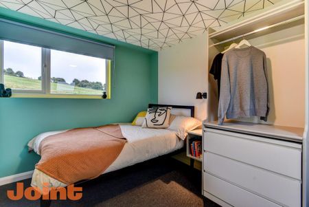 8 bedroom house to rent - Photo 2