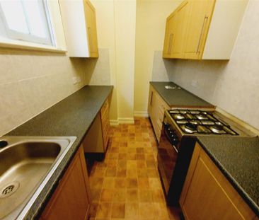 1 Bedroom Flat to Rent in Newland Street, Kettering, Northamptonshi... - Photo 3