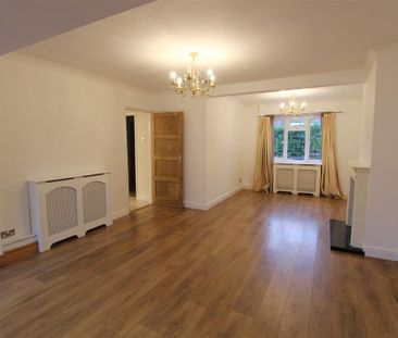 3 bedroom semi-detached house to rent - Photo 4