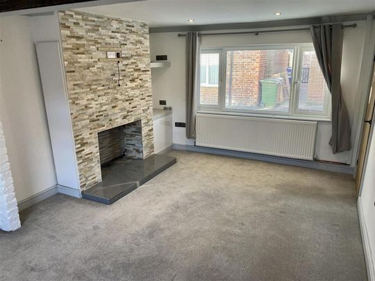 3 bedroom house to rent - Photo 1