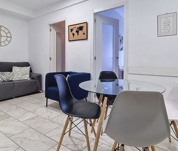 Avenida 5 de Outubro 96 - Photo 1