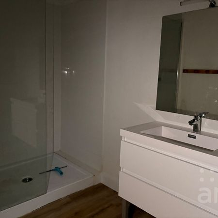 Appartement 4 pièces 77.09m2 - Photo 3