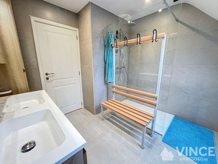 Charmant huis in rustige, groene wijk met veel ruimte en comfort - Foto 2