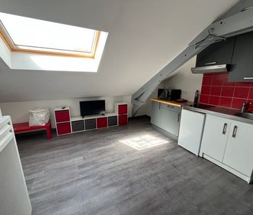 Appartement à louer - Photo 2