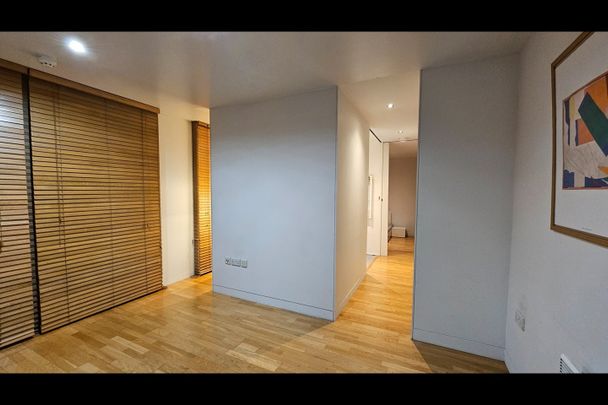 1 Bed Flat, Ellesmere Street, M15 - Photo 1