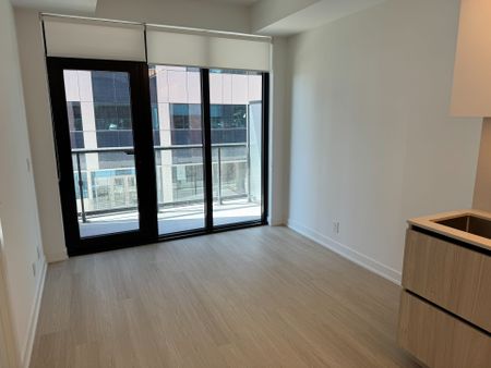 For Lease - 699 SHEPPARD Avenue Unit# 311, Toronto, Ontario - Photo 3