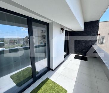 Apartament de inchiriat cu 4 camere, 90 mp, zona ultracentrala - Fotografie 3