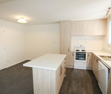Convenient Location in Somerfield- 2 Bedroom modern unit - Photo 6