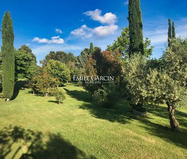 Bastide proche du centre d'Aix En Provence avec une belle vue sur l... - Photo 2