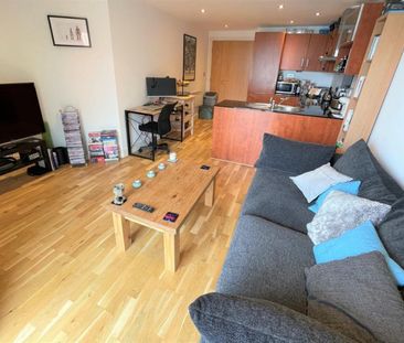 1 bedroom Flat To Let Total Size: 520 SQ FT - Photo 2