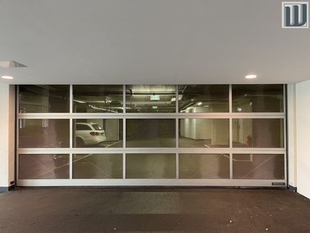 Neuwertige Dachgeschoßwohnung mit Loggia und Terrasse in Wiener Neustadt! - Photo 3