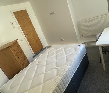 7 bedroom house share to rent - Photo 1
