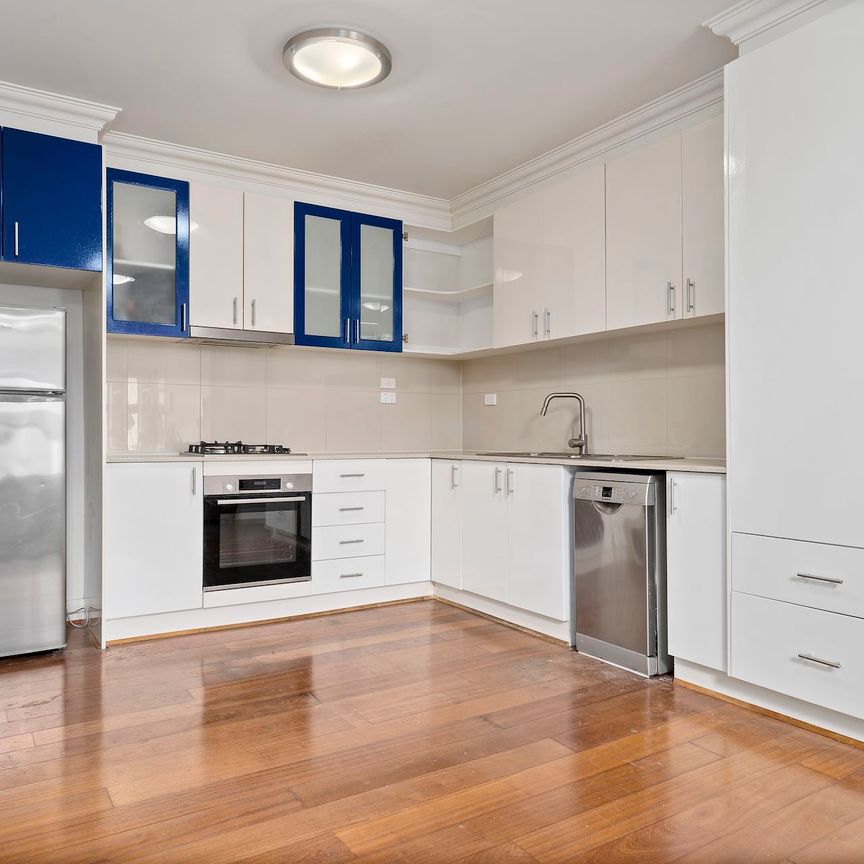 Unit 8/340A Dandenong Road, - Photo 1