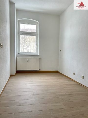 Helle 4-Raum-Wohnung in zentraler Lage von Rechenberg–Bienenmühle - Photo 3