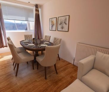 Barrow Close, Coventry - 3 BEDROOM - CLOSE TO UHCW - Photo 4