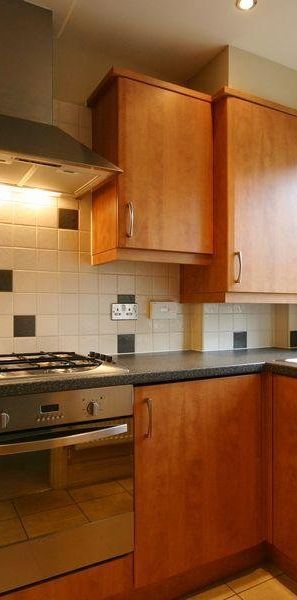 2 bedroom house to rent - Photo 1