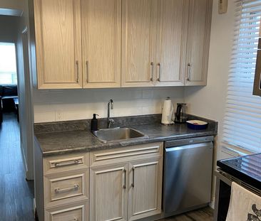 For Lease - 929 Lakeshore Road Unit# #2, Mississauga, Ontario - Photo 3