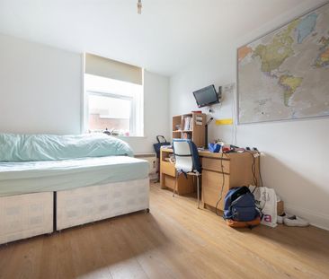 3 bed apartment to rent in St Andrews Street, Newcastle Upon Tyne, NE1 - Photo 3
