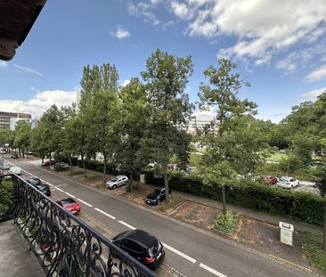 À LOUER ! Agréable appartement de 6 pièces idéalement situé à proximité du Parc de l'Orangerie et des Institutions Européennes - Photo 1