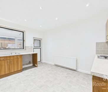 2 bedroom terraced house to rent - Photo 6