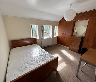 7 Bed Semi-Detached House, Filton Road, BS7 - Photo 4