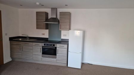 2 bedroom apartment to rent - Photo 4