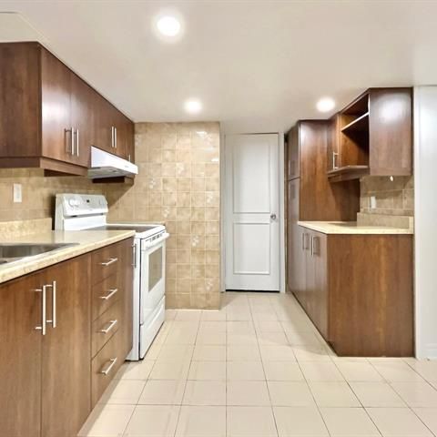 7561 Rue D'Iberville - Photo 1