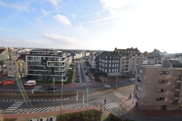 Gemeubileerd appartement met twee slaapkamers en mooi uitzicht over de polders van Blankenberge. - Foto 1