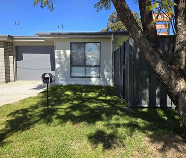 Modern 2 bedroom duplex. - Photo 1