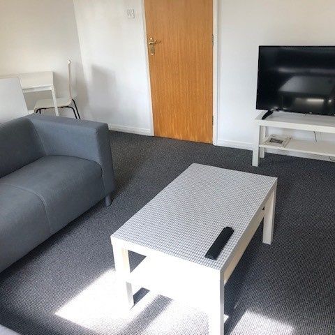 3 Bed Flat, Princes Gardens, L3 - Photo 1