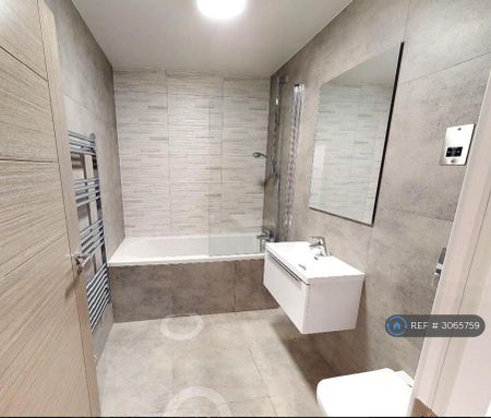 1 bedroom flat to rent - Photo 5