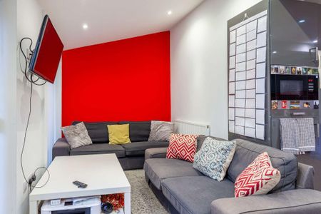 7 bedroom semi-detached house to rent - Photo 4