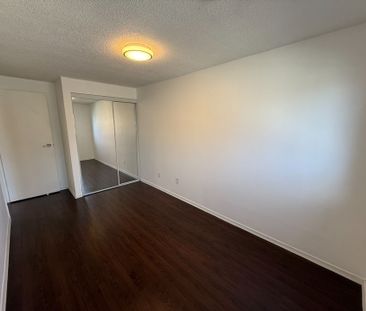 For Lease - 221 Ormond Drive Unit# 22, Oshawa, Ontario - Photo 6