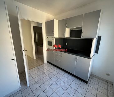 Location Appartement 3 pièces 62m² - Photo 2