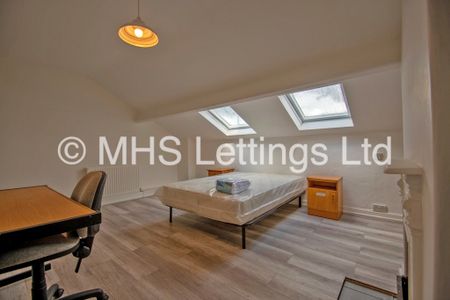 5 Bedroom Mid Terraced House for rent in Hanover Square - Photo 4
