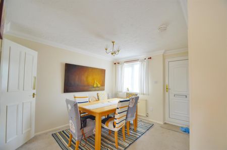 3 bedroom house - terraced - Photo 2