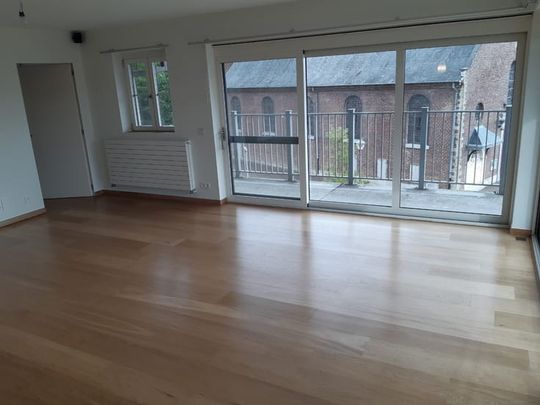 Appartement te huur - Photo 1